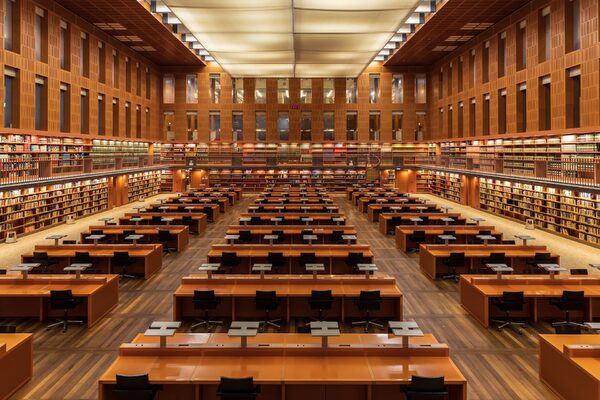 Dresden : The Treasures of Schrank No. II 