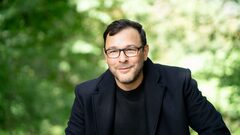 Andreas Scholl: “My Pop Star Career Is Still Waiting to Happen!”